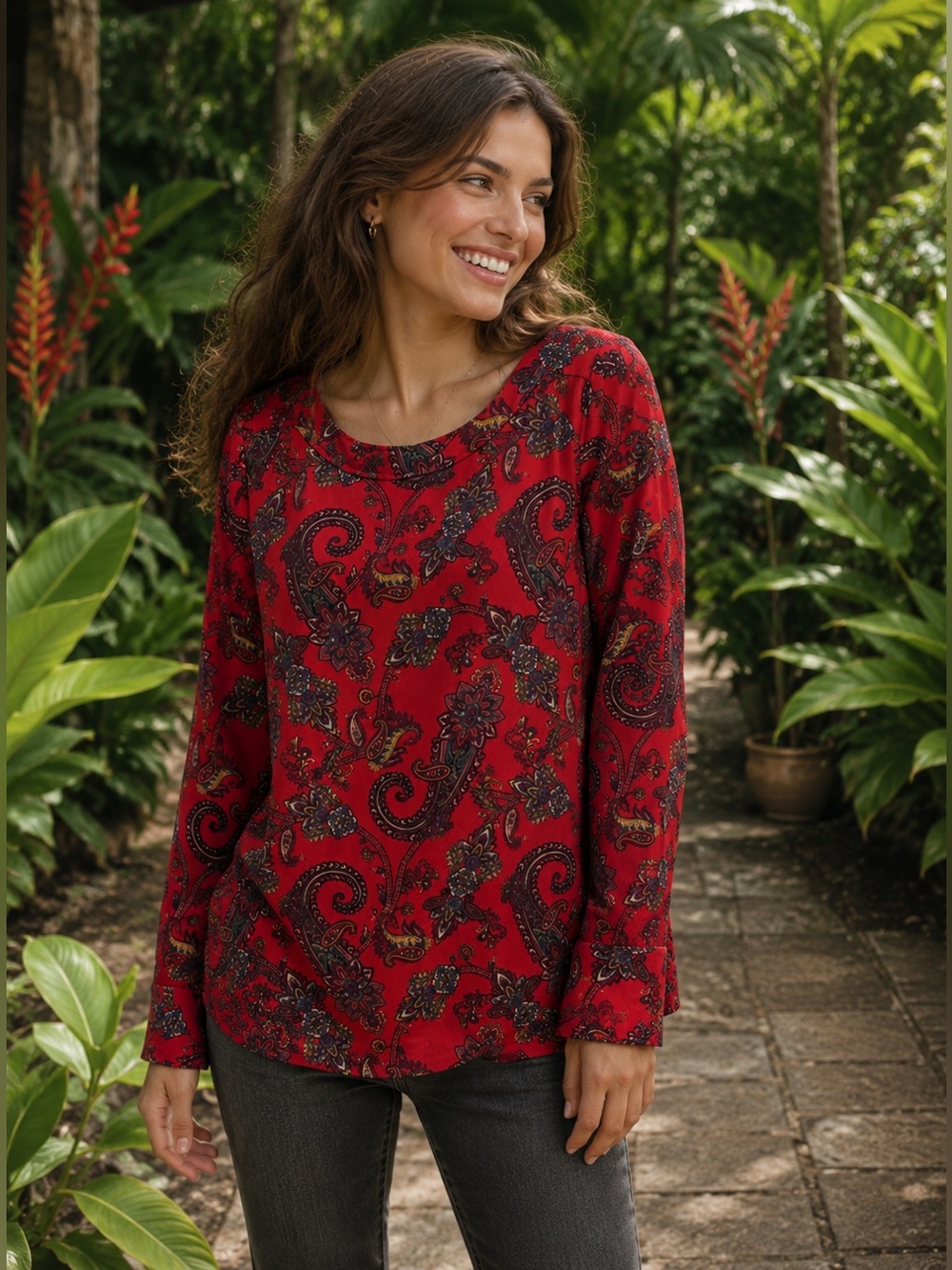 🐞LOFT Red Paisley-Print Long Sleeve Tee